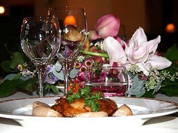 Le Relais Fleuri, Hotel Et Restaurant Logis - Avallon Sauvigny-le-Bois Zewnętrze zdjęcie